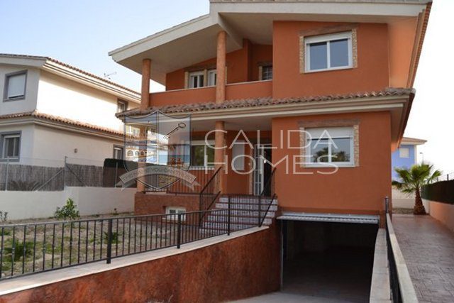 https://maskhq.co.uk/wp-content/uploads/2023/11/clm273-detached-character-house-for-sale-in-murcia-1921359546.jpg